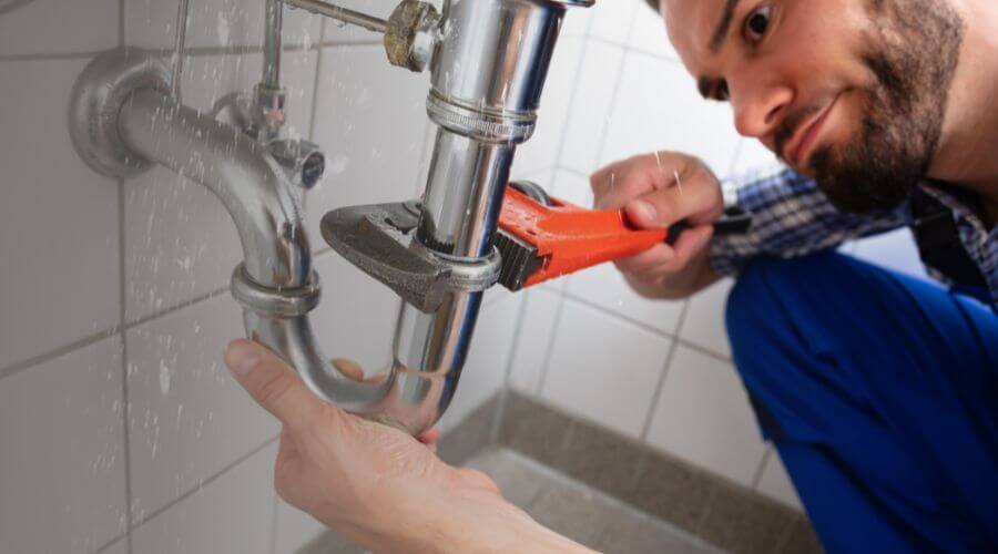 Professional bathroom faucet installation in Crossroads, NM
